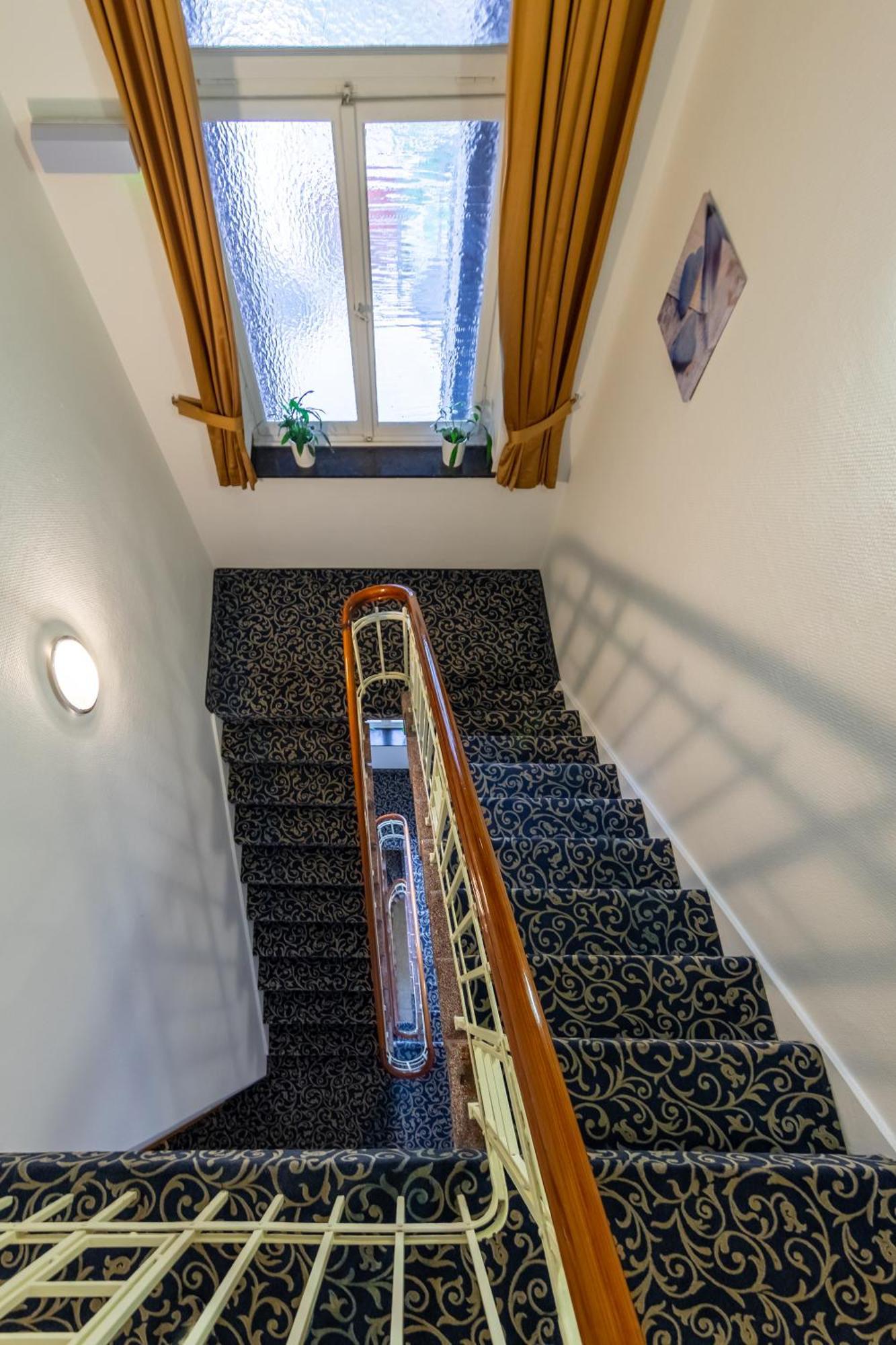Hotel Trip Schumann 3*